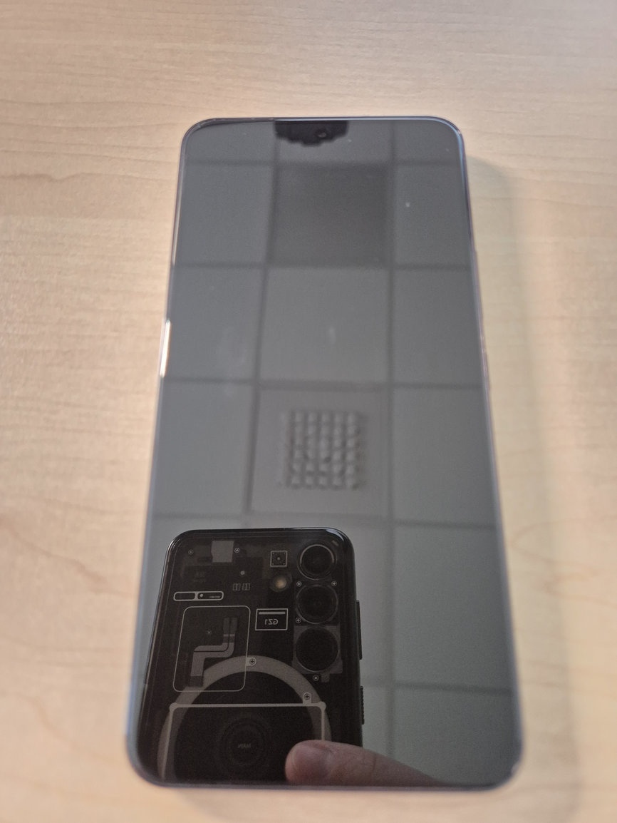 Samsung Galaxy S22 - 3