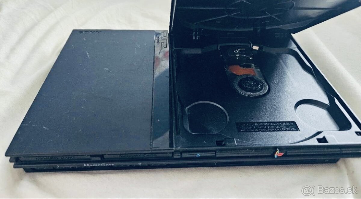 Sony Playstation 2 slim - 3