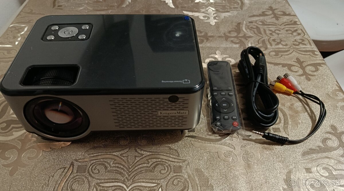 Projektor KRUGER & MATZ V-LED60 s WiFi - 3