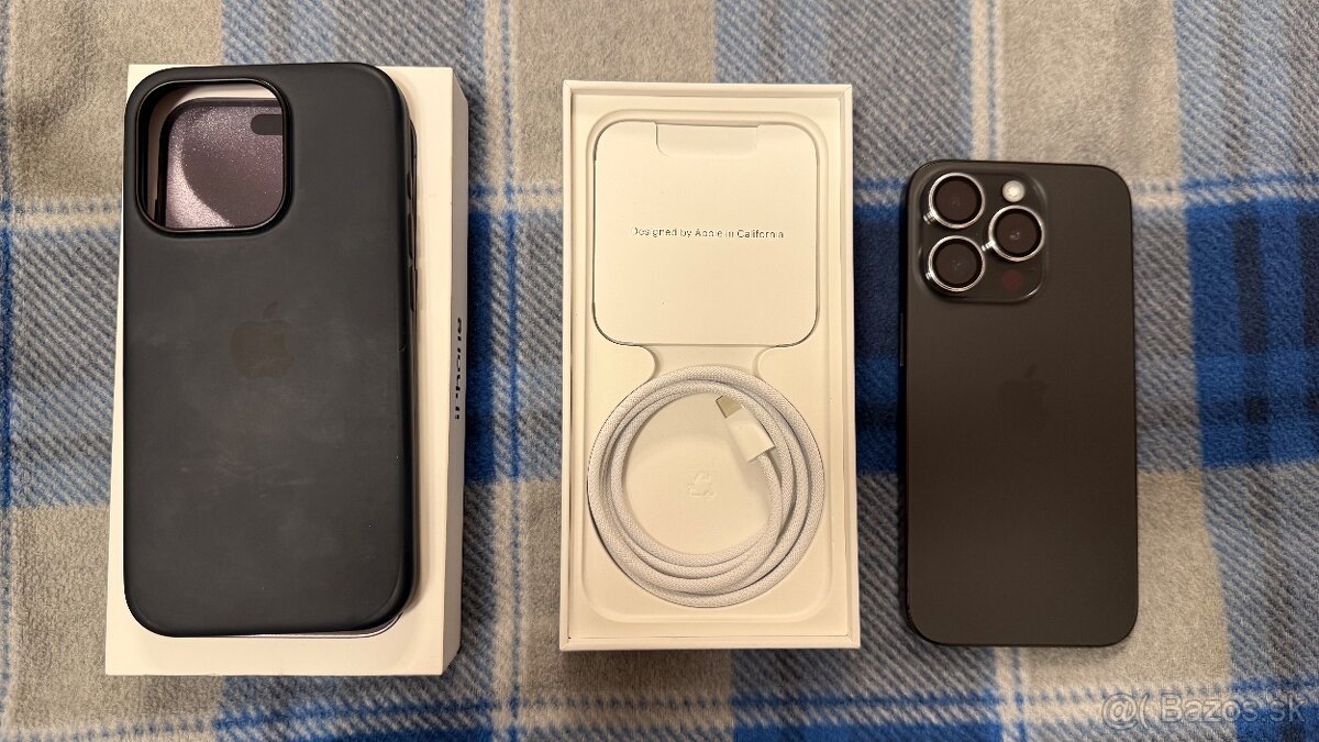 iPhone 15 Pro 256 GB - 3