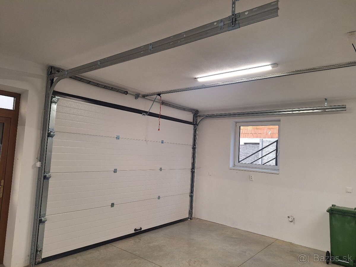 Garážová brána - 3