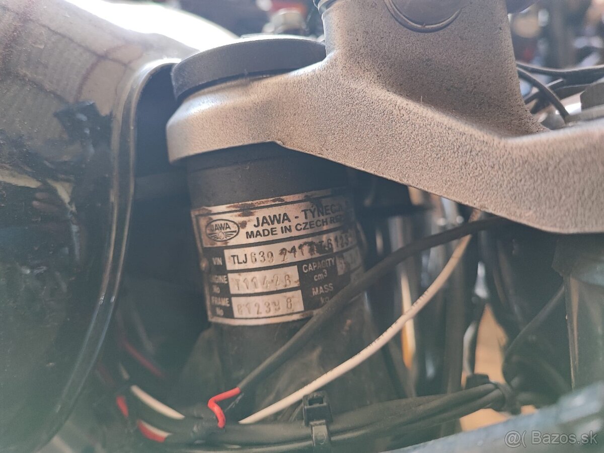 Jawa 250 custom s TP - 3