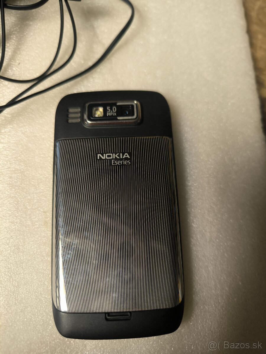 Predam Nokia E72 - 3