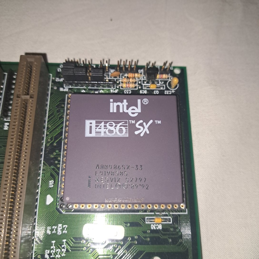 mb + cpu + ram mb453 + intel 486sx33 + 4 - 3