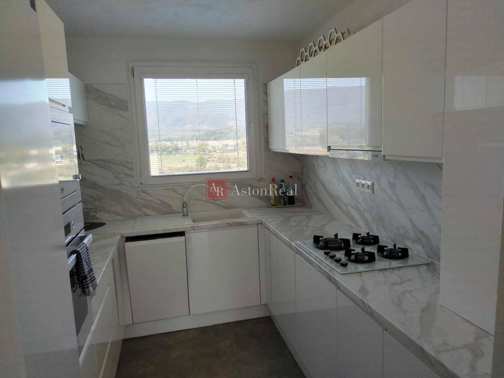 Predaj:4-izbový byt 86 m2 v Martine Košúty 2 Zariadený - 3