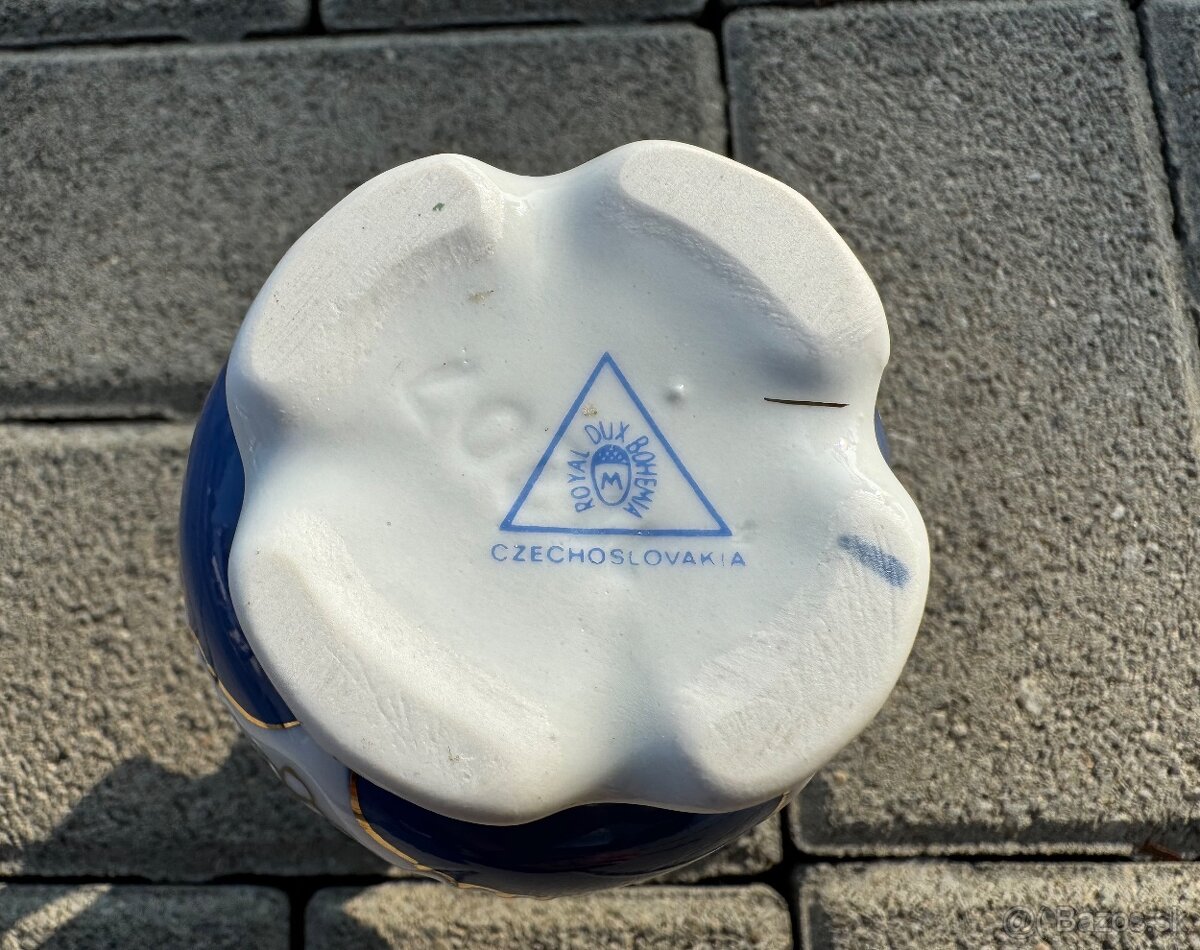 malá romantická porcelánová vázička - 3