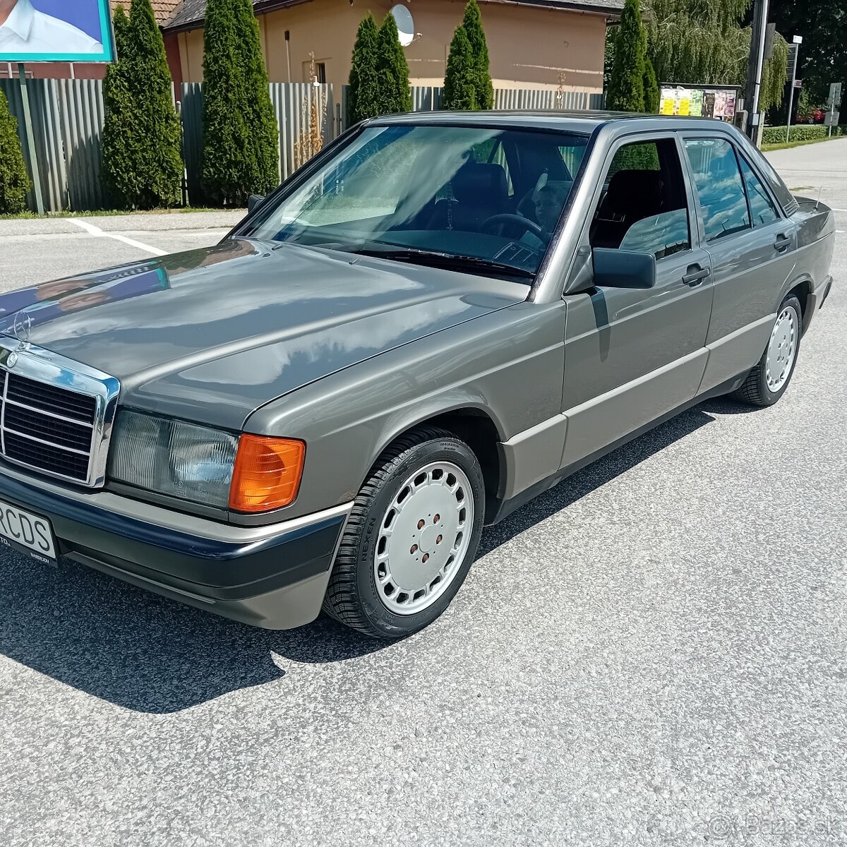 Mercedes-Benz w201 190d - 3