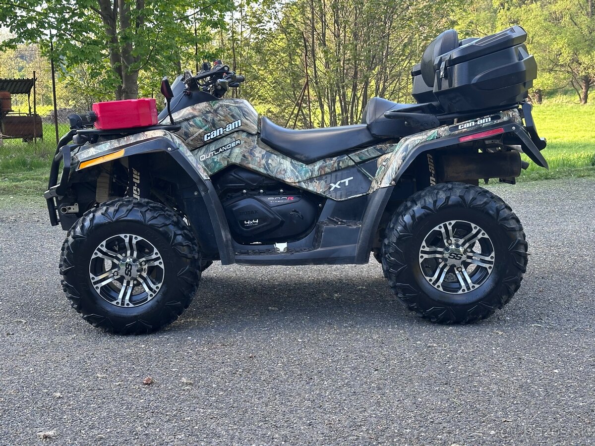 Can am outlander 800R