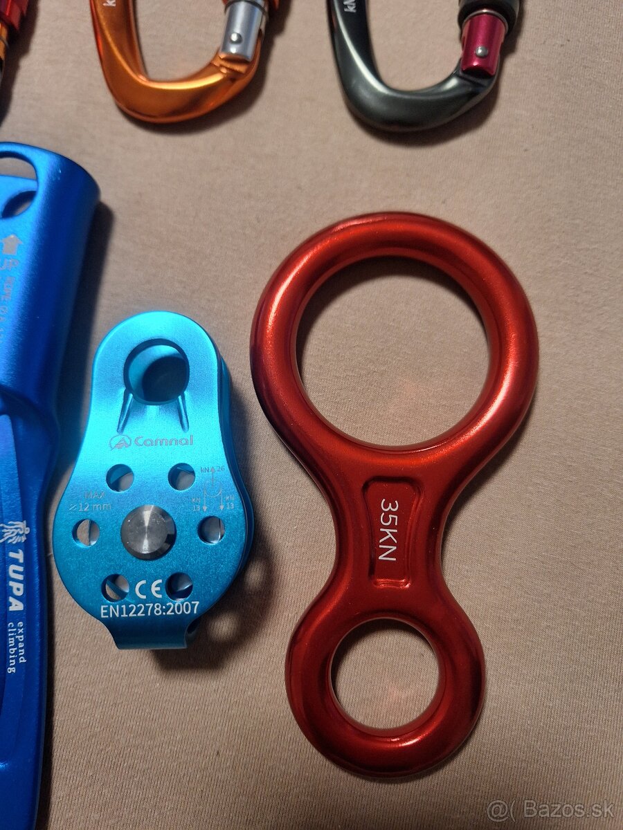 Horolezecke vybavenie - 3