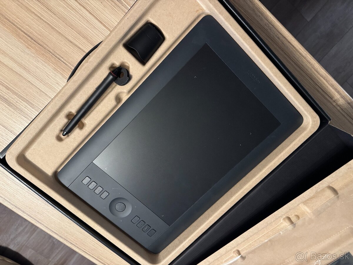 Profi tablet Wacom Intuos Pro M, wireless PTH-651 - 3