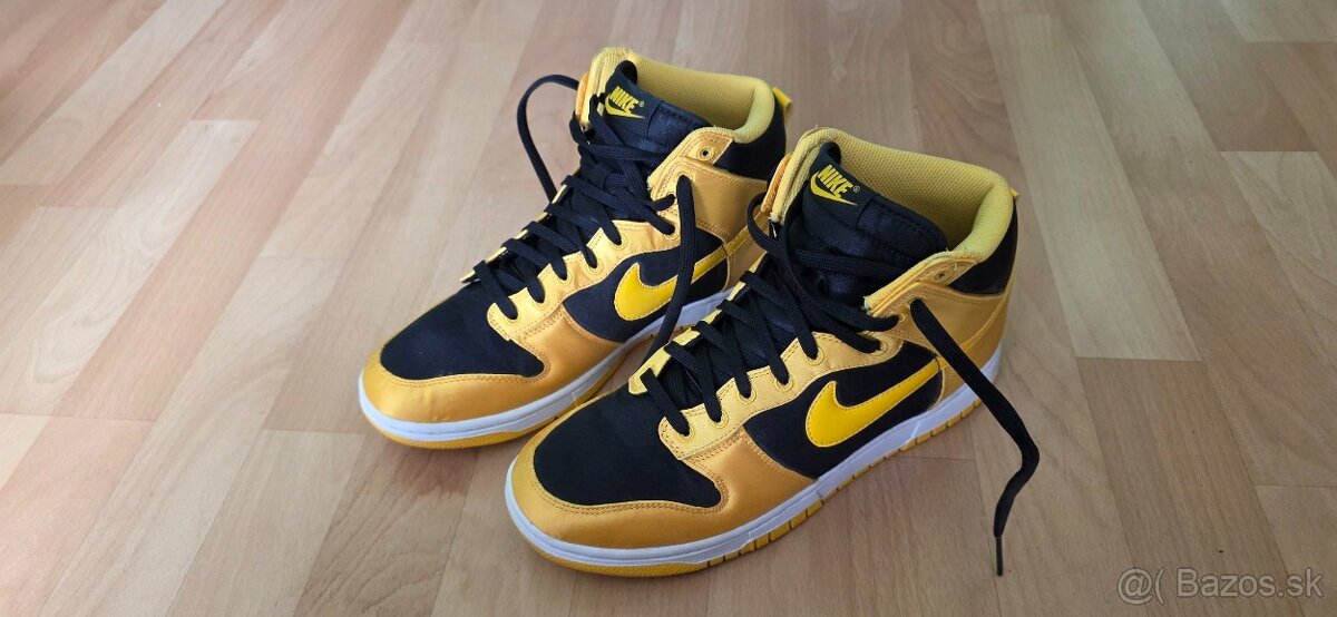 Nike Dunk High Satin Goldenrod - 3