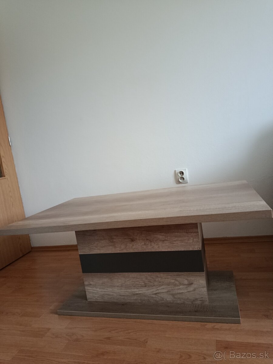 Konferenčný stolík - 3