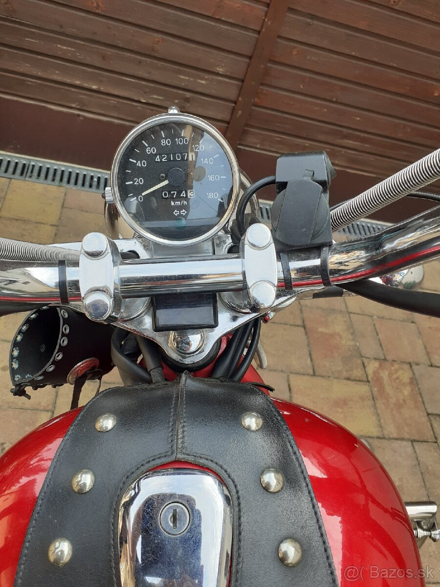 SUZUKI INTRUDER 600 - 3