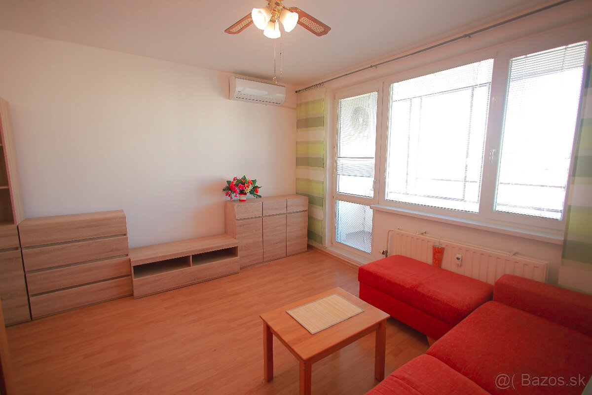 Garsónka Petržalka - prenájom - 3