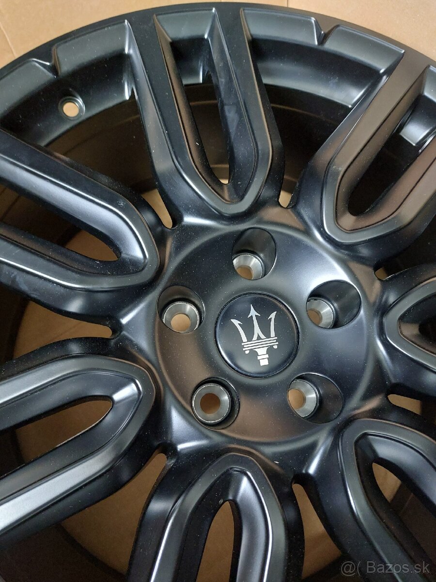 Maserati koleso - 3