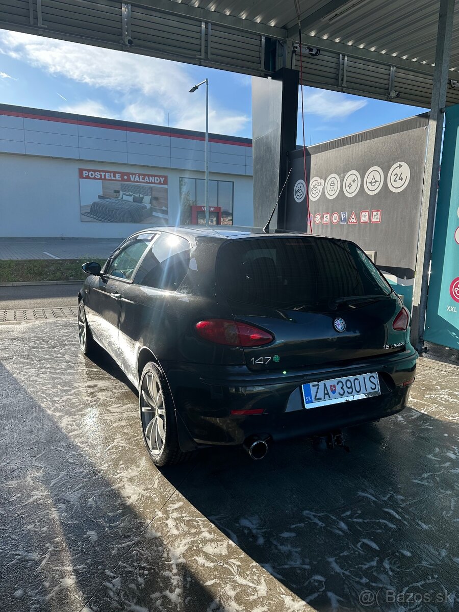 Alfa Romeo 147 1.6 TS - 3