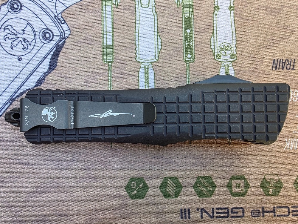 Microtech Combat Troodon Delta Frag Shadow Tanto - 3