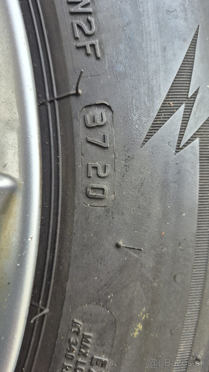 Predam elektrony Dezent r15 4x100 ET45 - 3