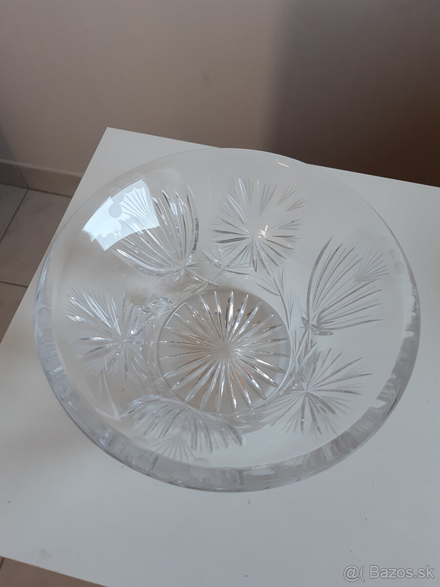 Pribrusované misy a popolník - 3