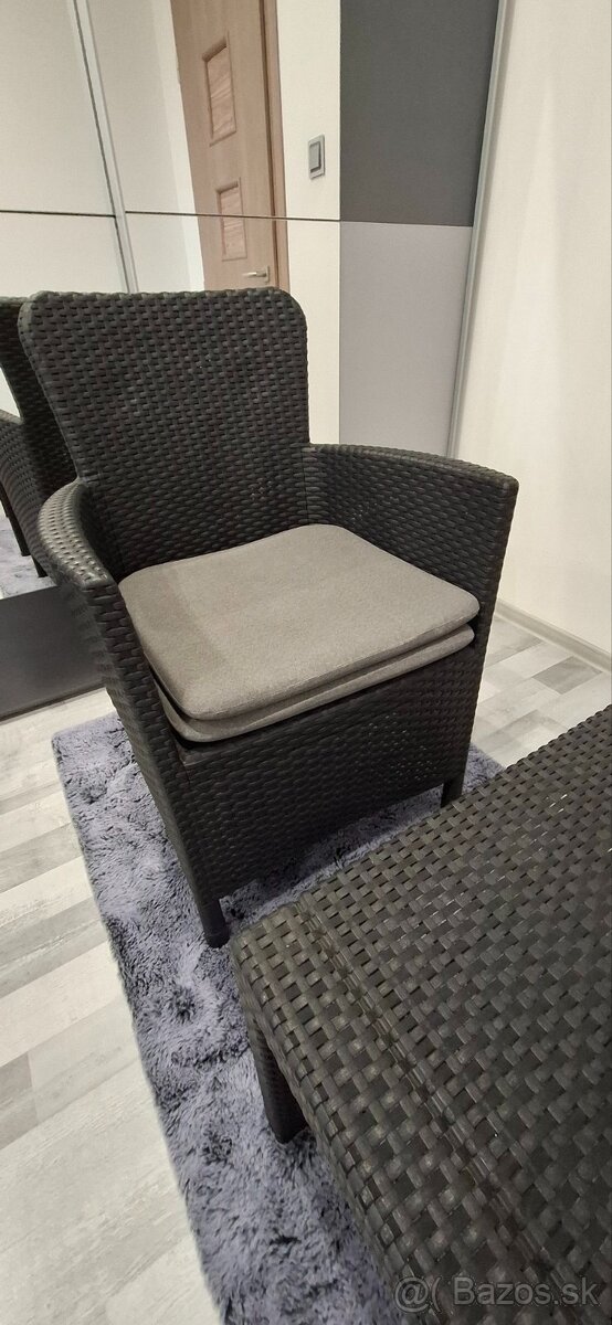 Ratanove kreslo a stolik - 3