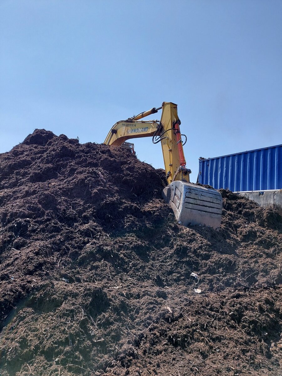 New Holland E 265 LC - 3