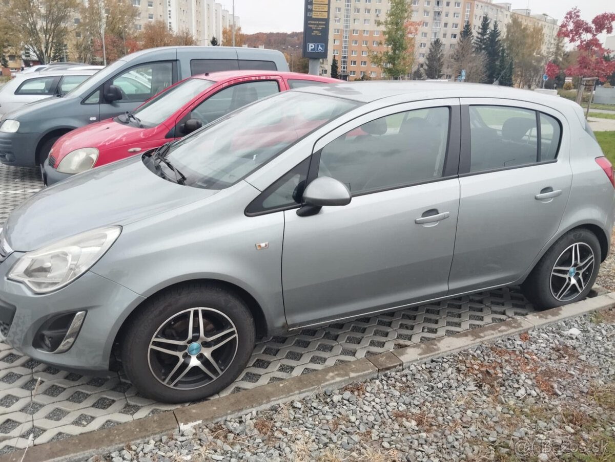Opel Corsa 1.3 CDTI 55 kW (2011) - 3