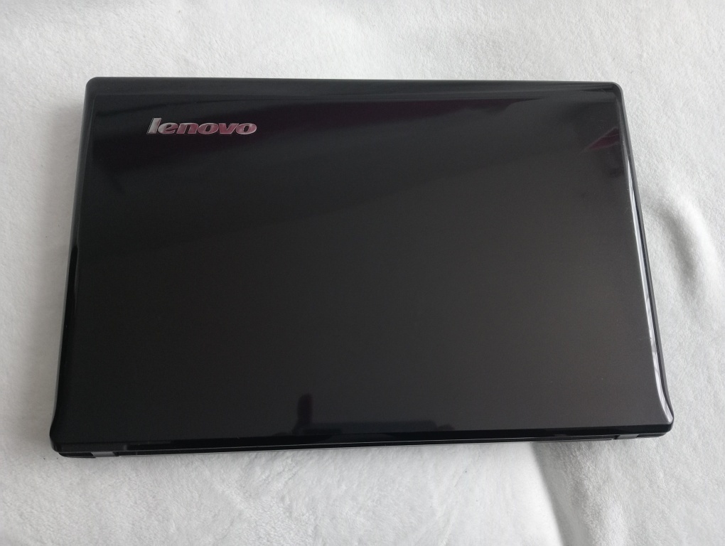 rozpredám funkčný notebook Lenovo g570 - 3