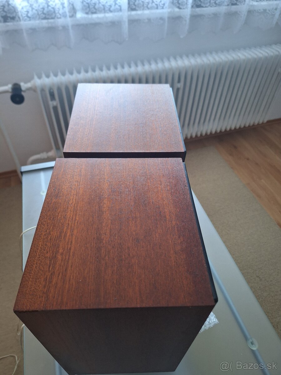 Tesla regalovky - 3