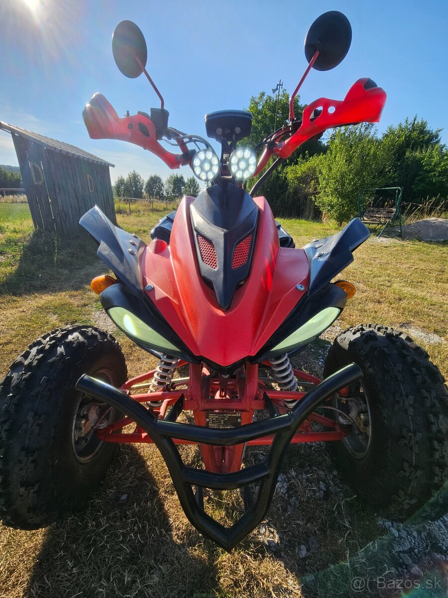 Štvorkolka ATV 250 vodník
