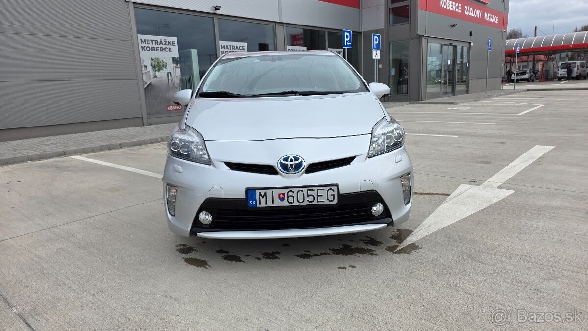 Toyota PRIUS 3 Hybrid Executive 11/2012 - 3