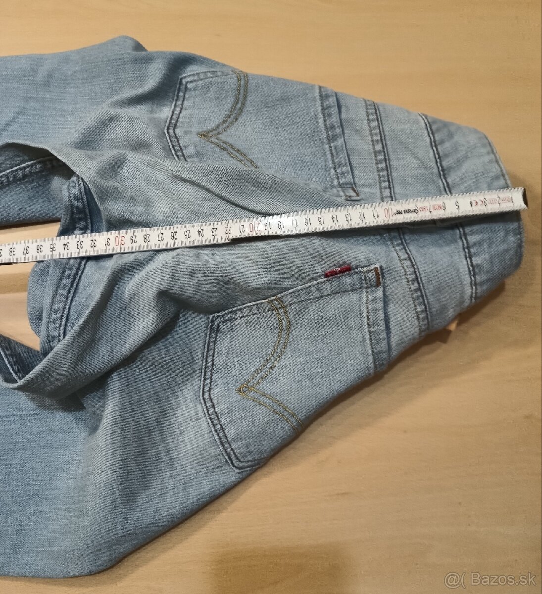 Dámske rifle Levis W28L34 - predané - 3