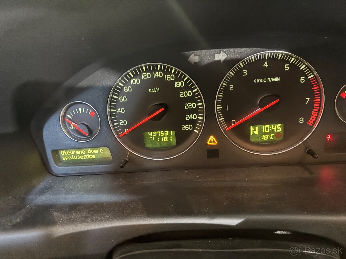 S60 2,5t 154kw at - 3