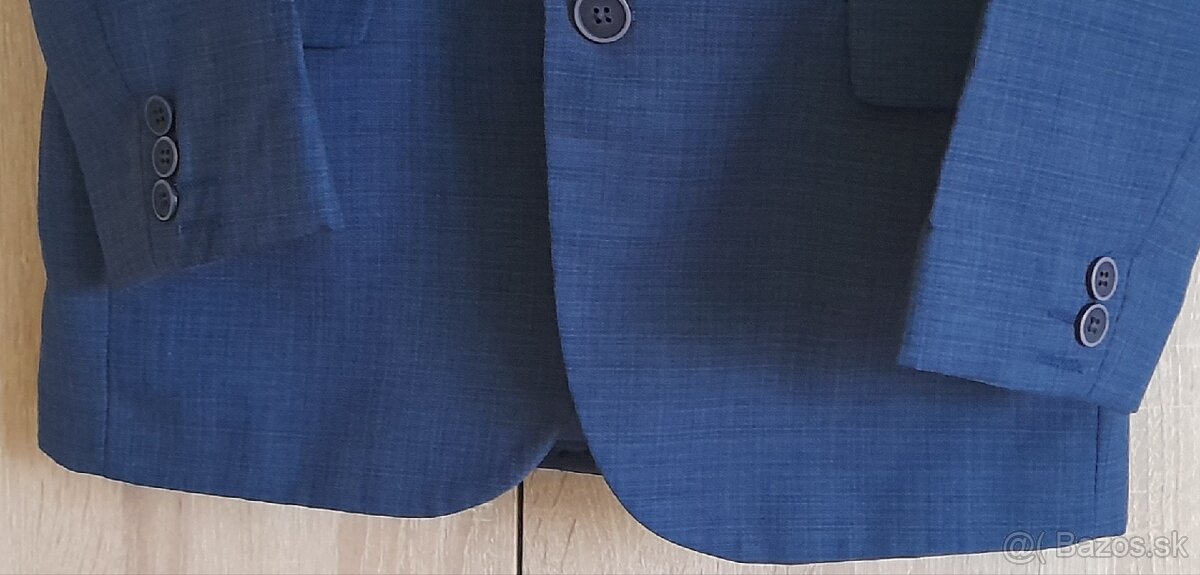 Tmavomodrý oblek pre chlapca 134/140 - 3