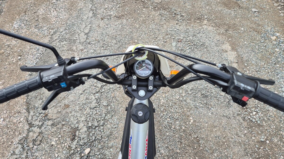 Manet korado 2kw ...5300km - 3