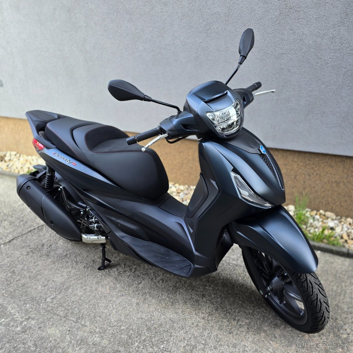Piaggio Beverly 300 S - 3