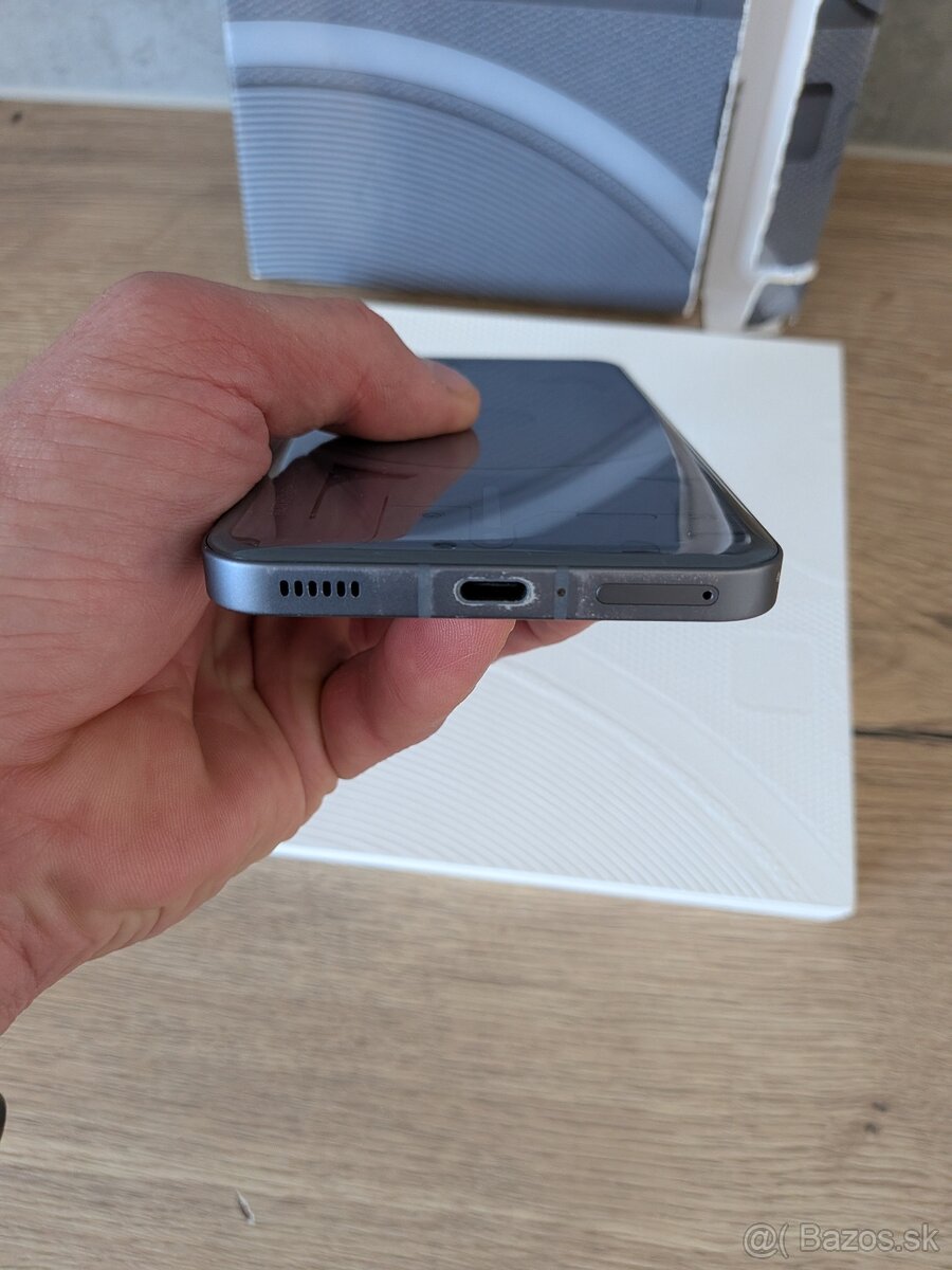 Nothing Phone 2 - 3