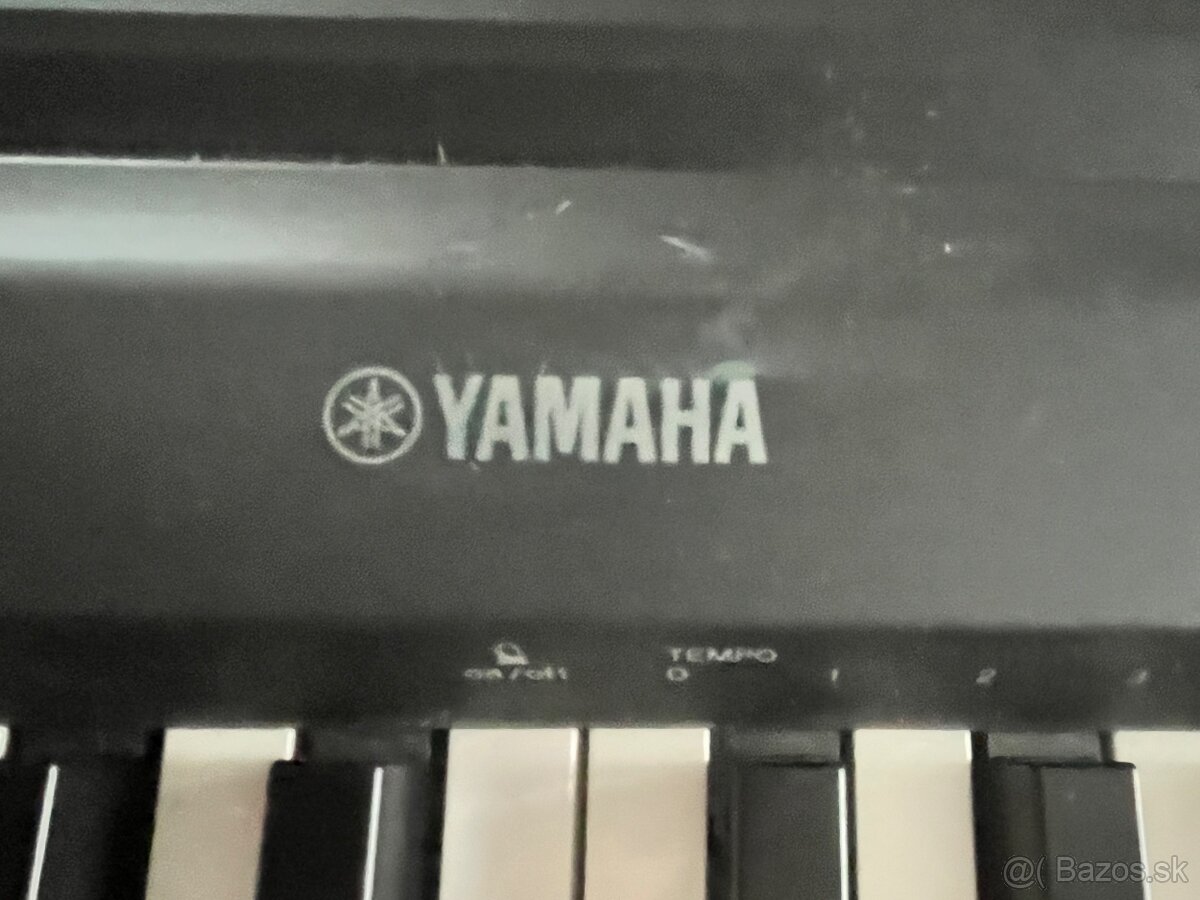 Klavir Yamaha - 3