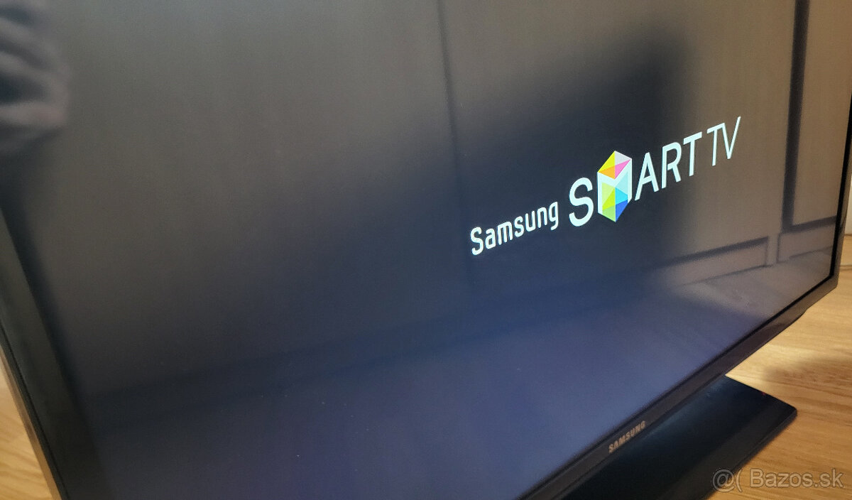 Predam televizor Samsung 32" - 3