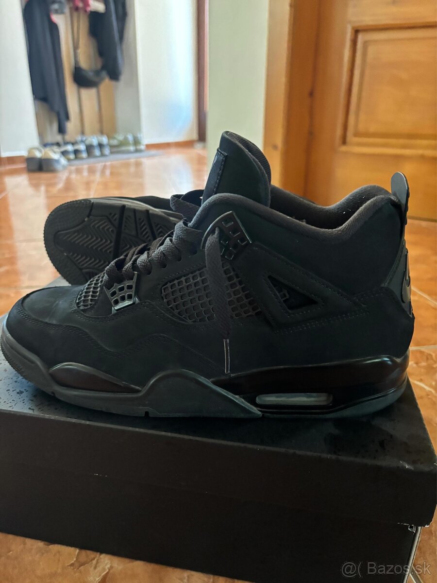 Jordan 4 black cat 2025 - 3