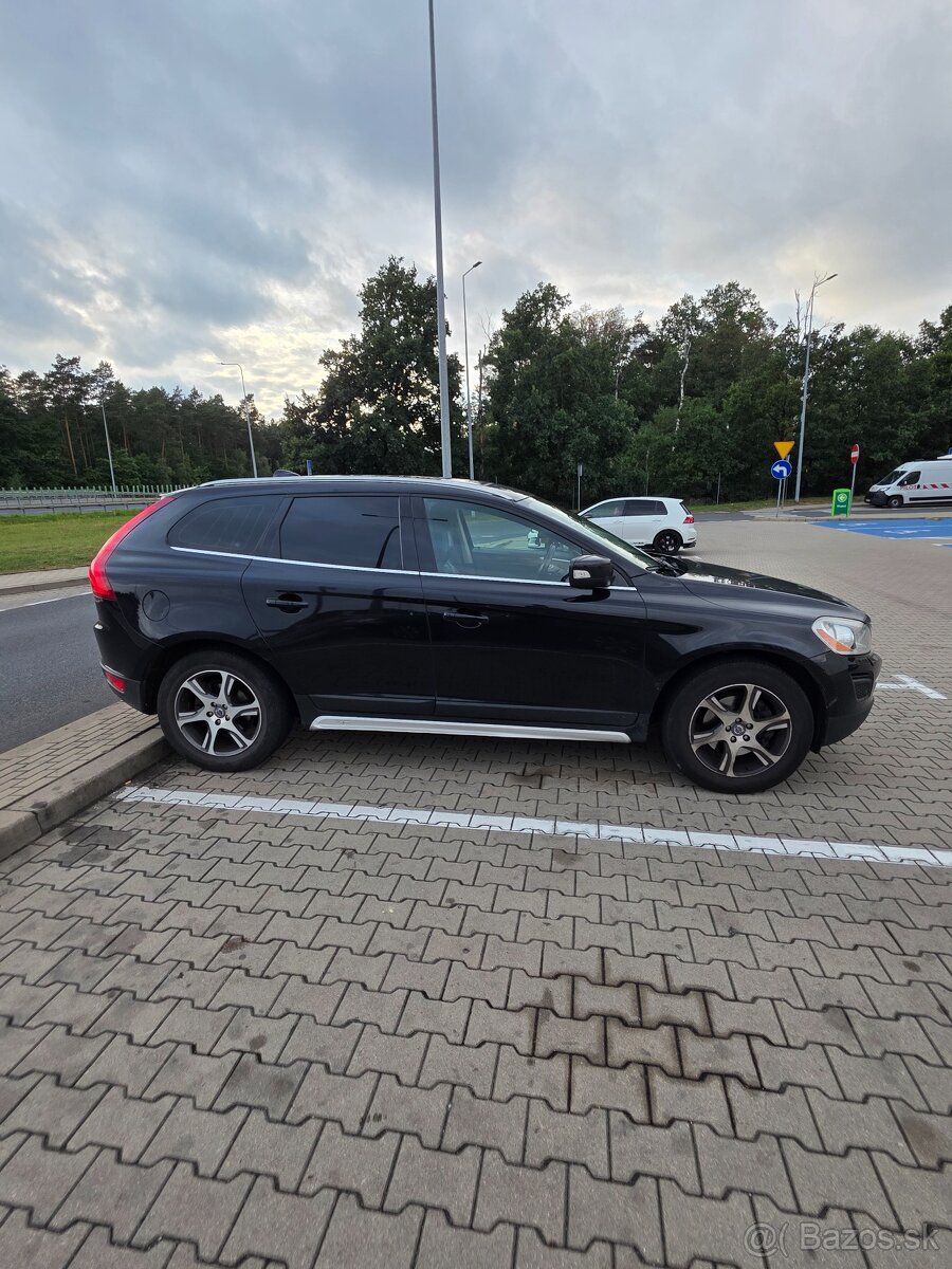 Volvo XC60 D5 (151kW) AWD - 3