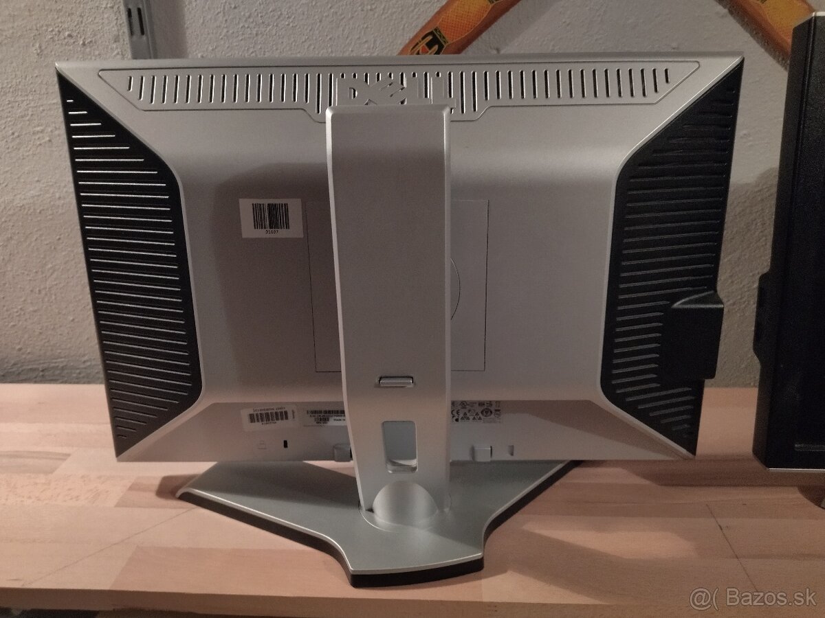 Monitory Dell Ultrasharp 2009Wt 2ks (+ PC Dell grátis) - 3