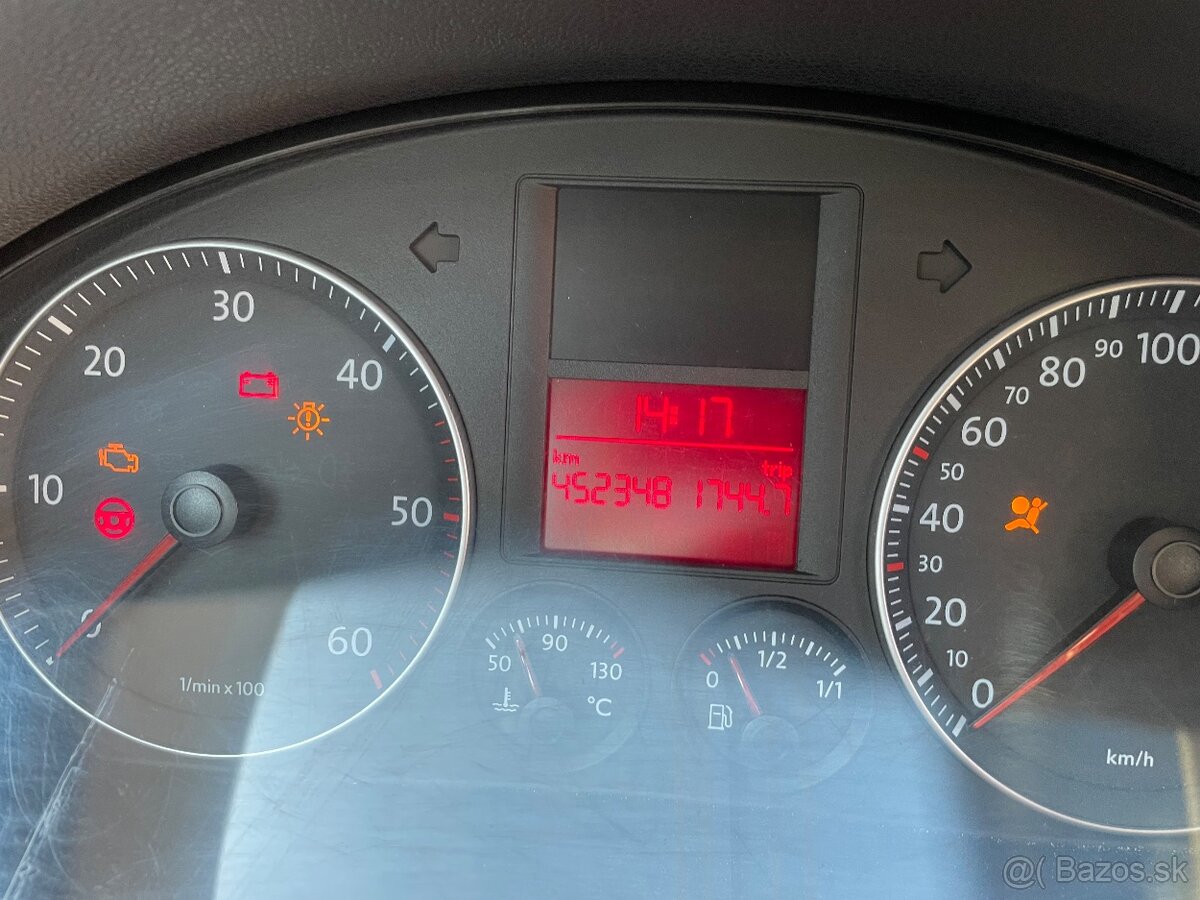 GOLF 5 - 3