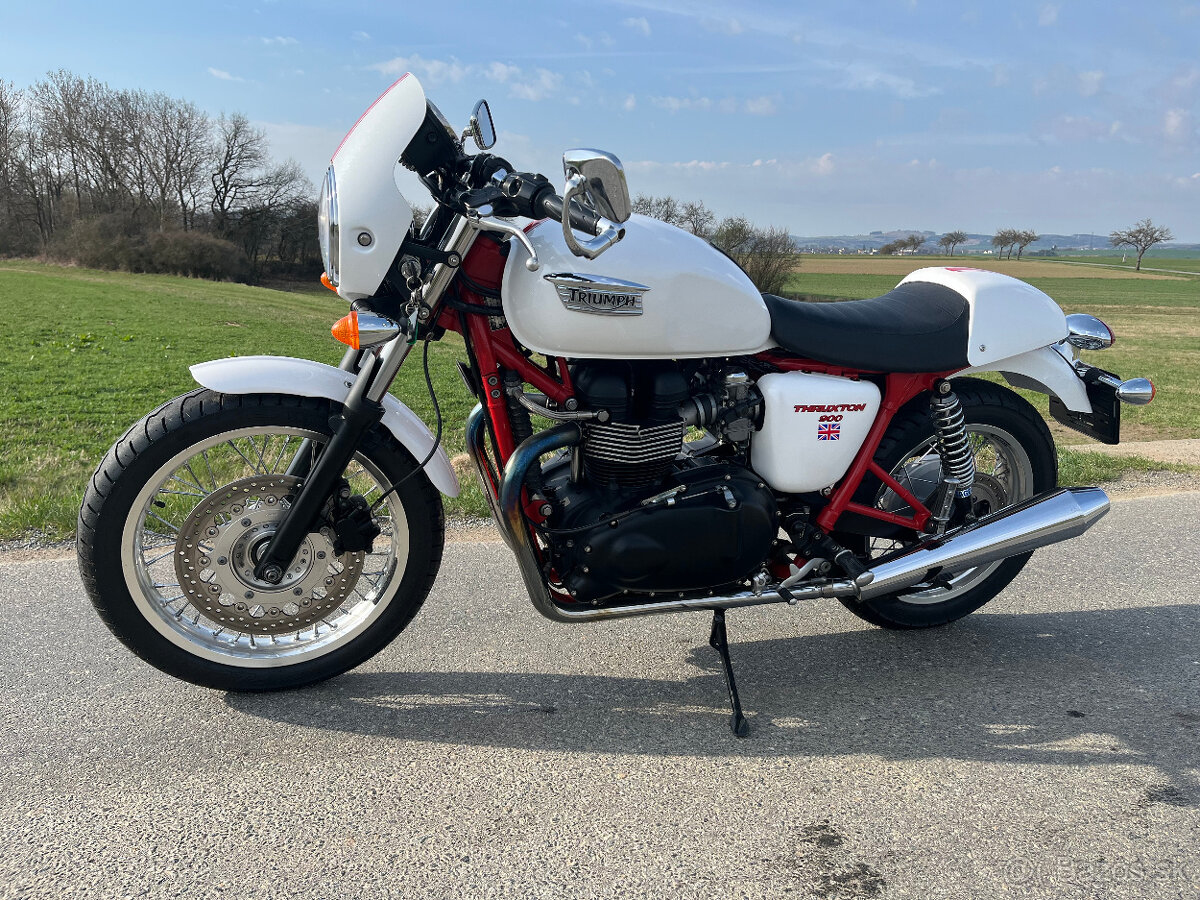 Triumph Thruxton 900 - 3