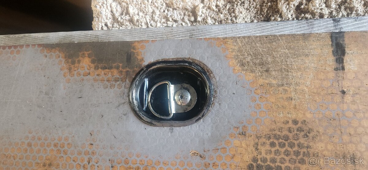 Podlaha do Dodavky - 3