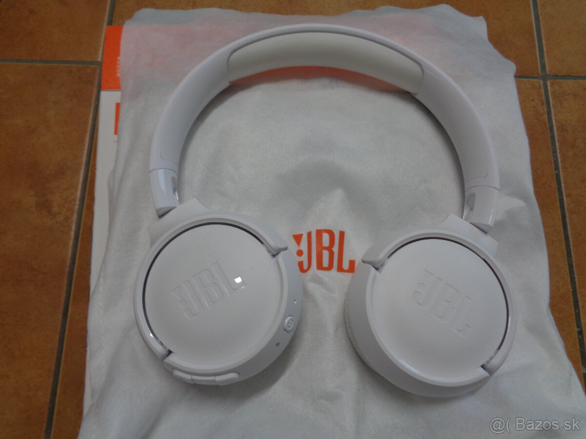 JBL Tune 520BT white - 3