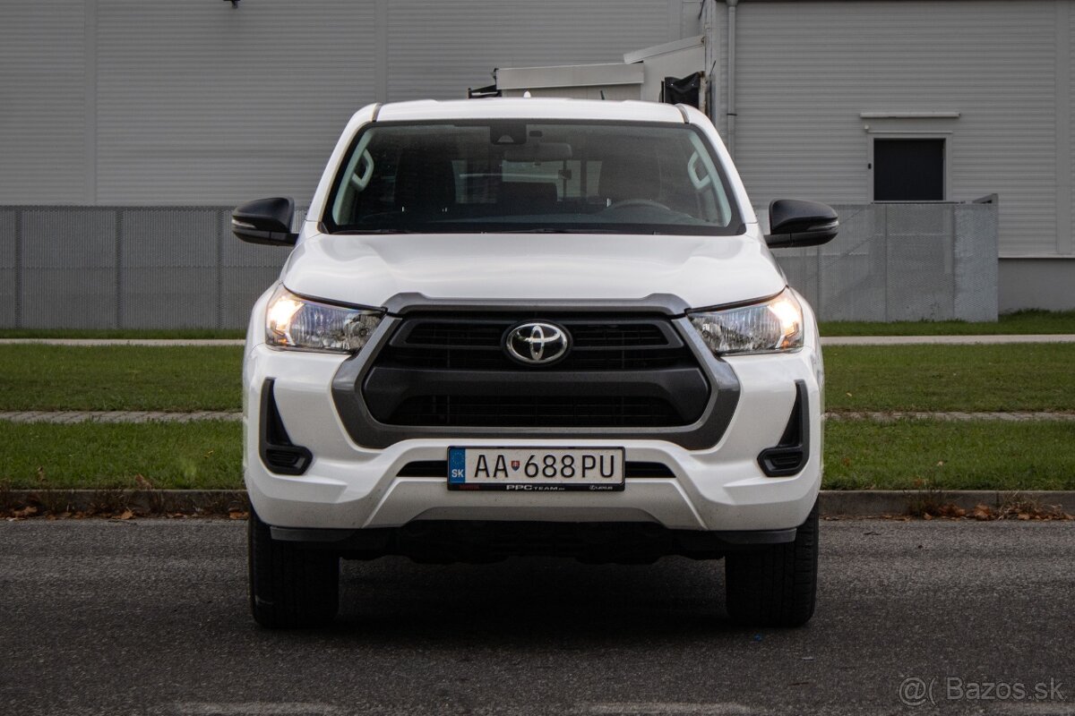 Toyota Hilux DC 2.4 D-4D Active 4x4 A/T, 110kW