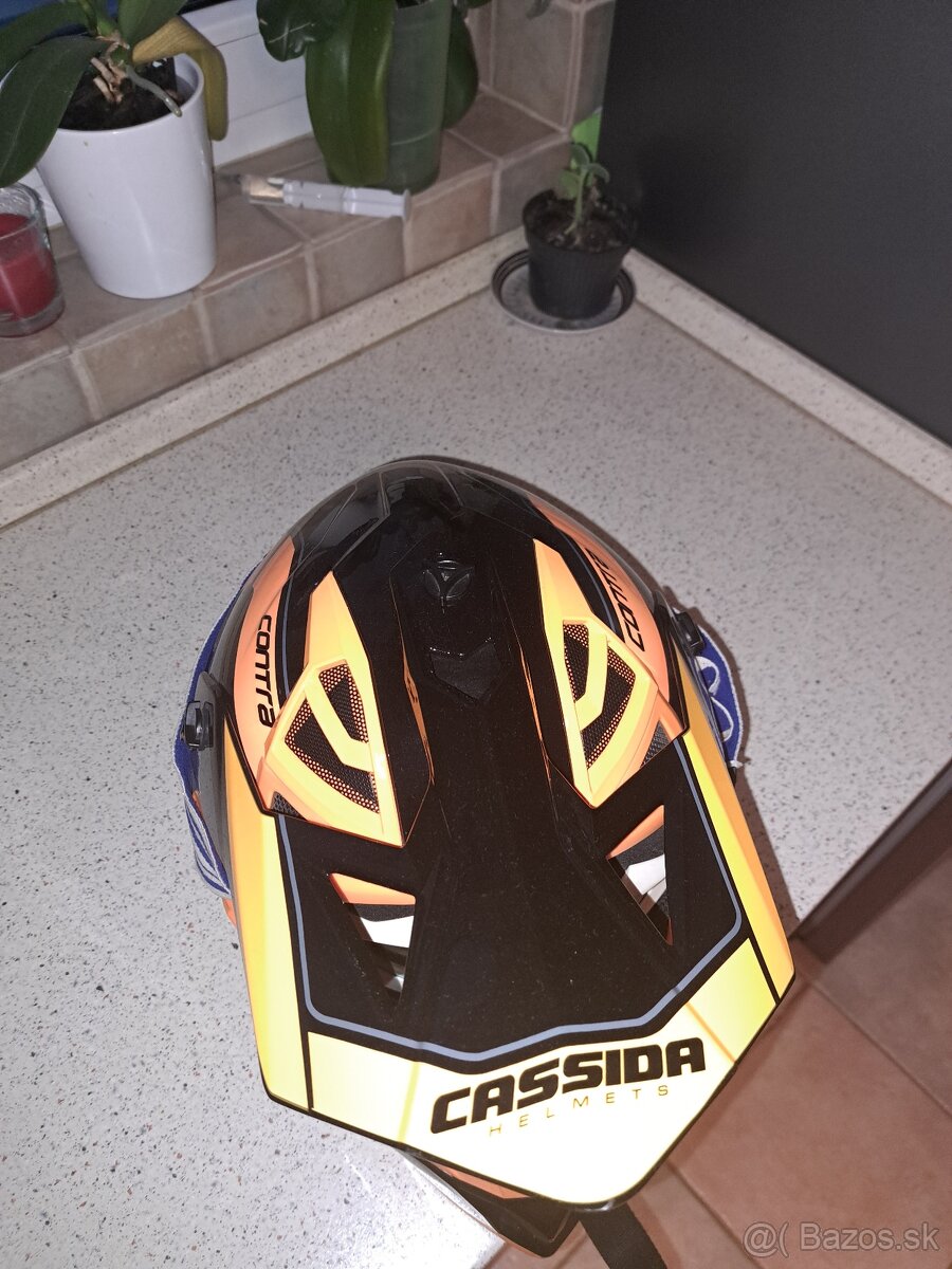 Predam prilbu cassida 's oranzovej farbe - 3