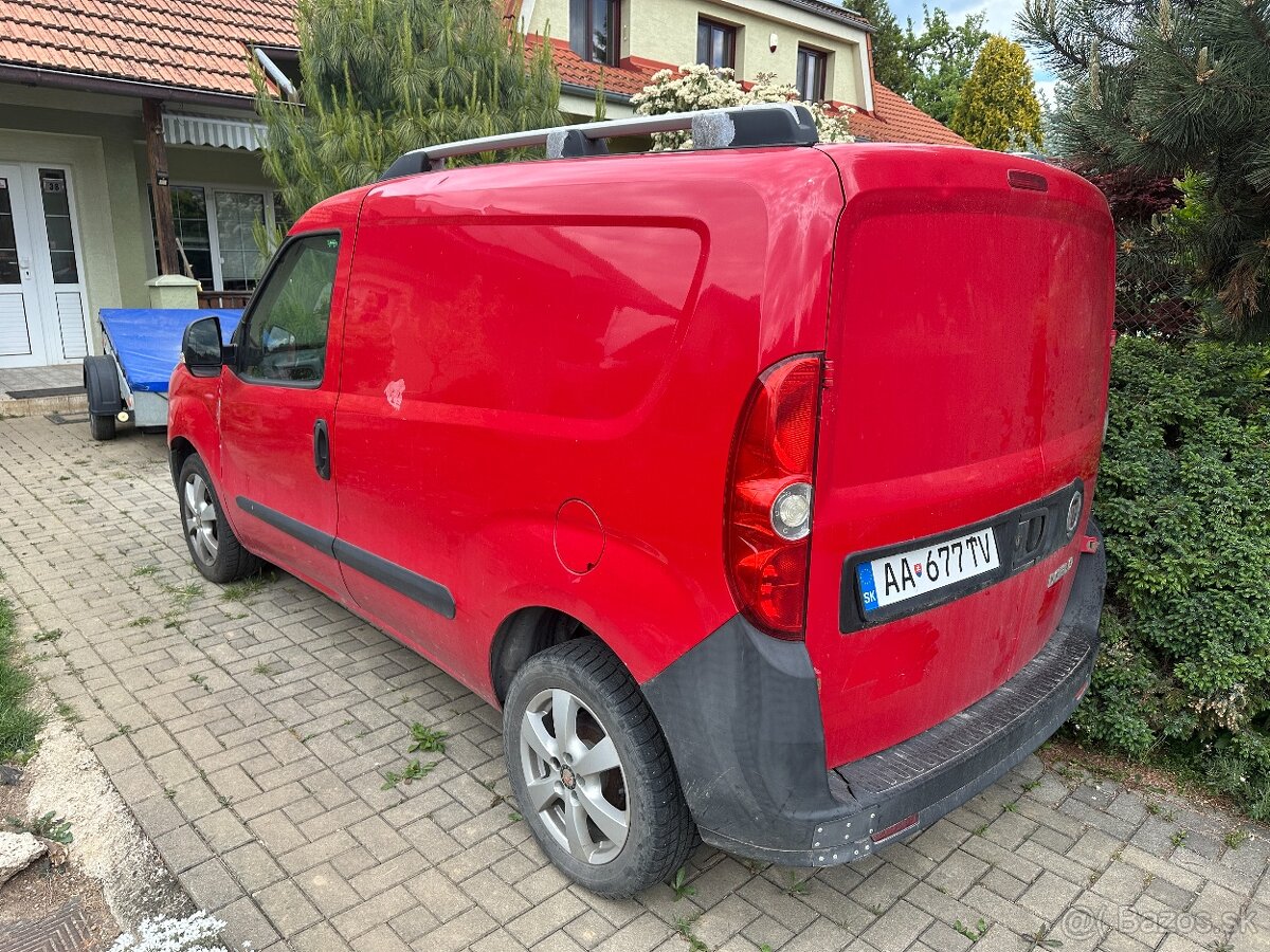 Predám Fiat Doblo 1,3 MultiJet - 3