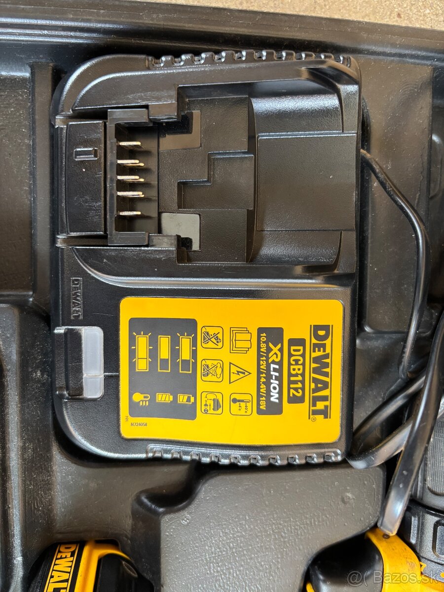 Dewalt DCD710 - 3