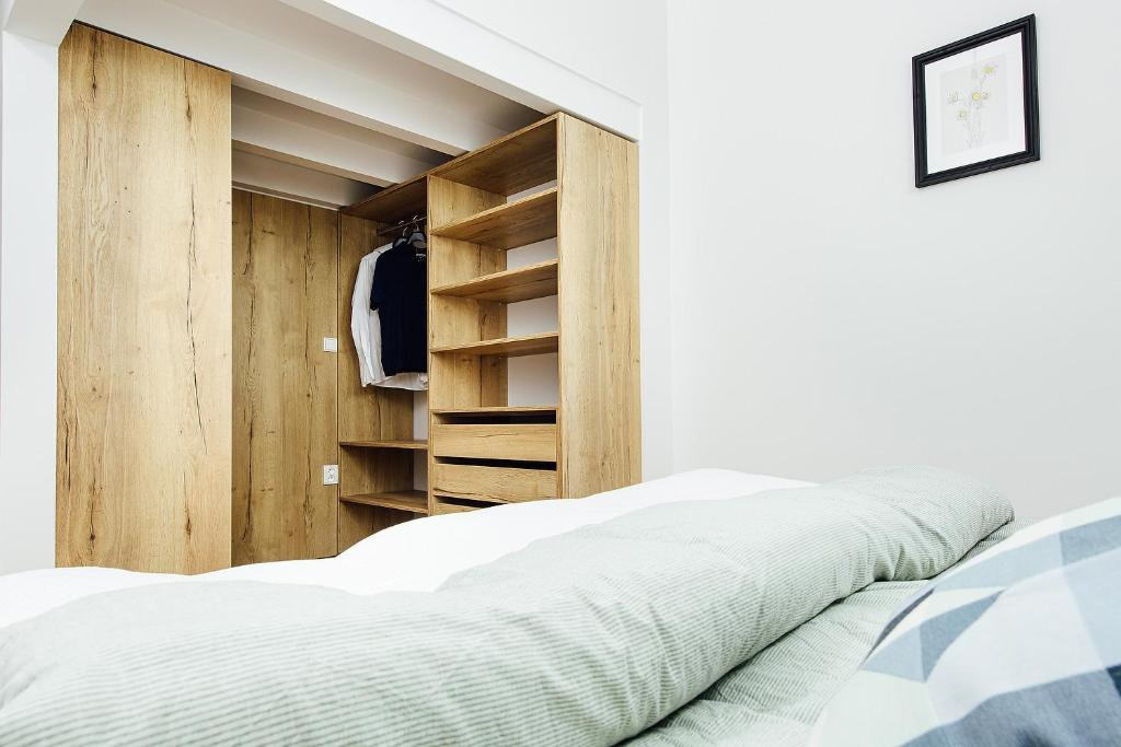 EXKLUZÍVNY BYT V HISTORICKOM CENTRE - 3